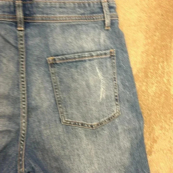 Gap  shortall overalls - Picture 6 of 7